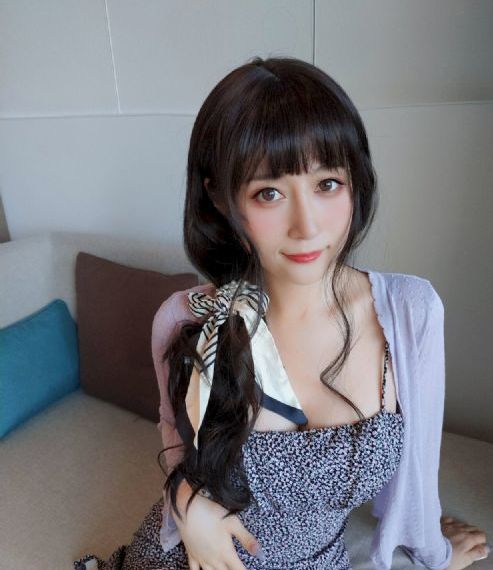 人皮客栈第二部_BD英语手机免费观看完整