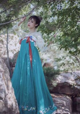 垃圾场对决_BD国语免费在线观看