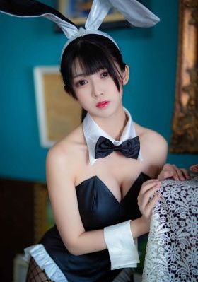 诱人的老师4hd中字_在线视频免费观看